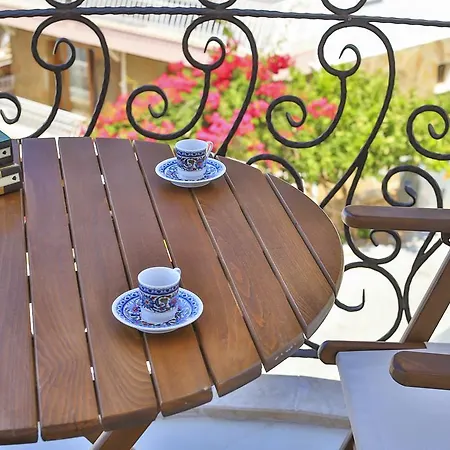 Апартаменти Cinar Boutique Homes