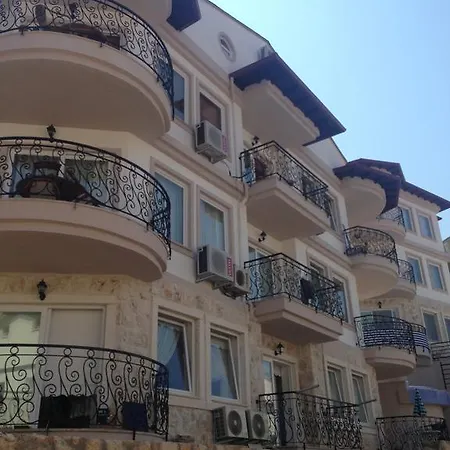 Cinar Boutique Homes Апартаменти *