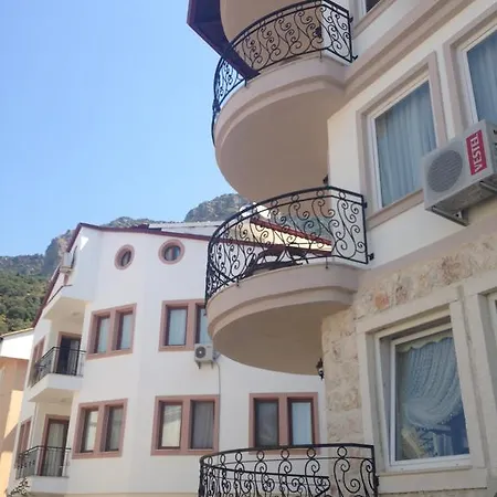 Апартаменти Cinar Boutique Homes